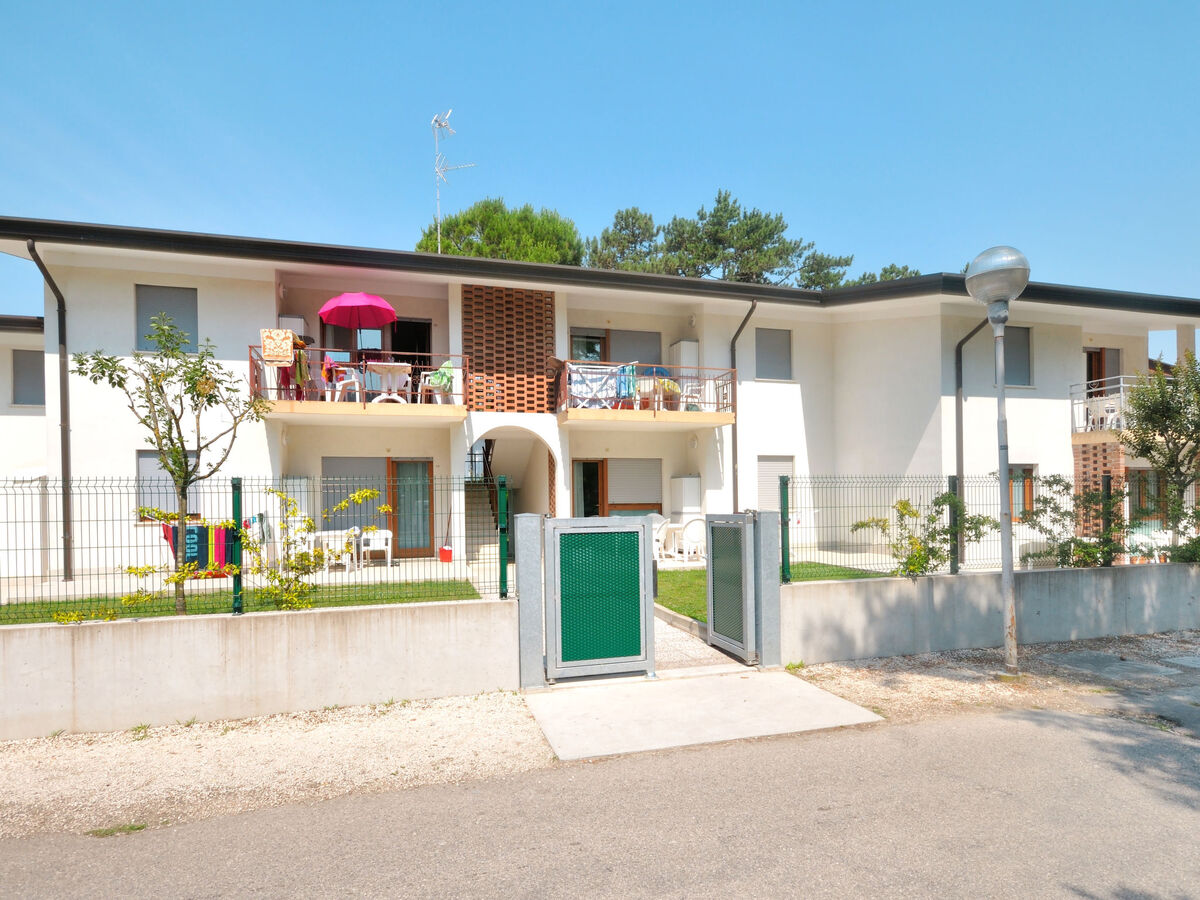 Appartement Villaggio Delfino, 350 m de la mer - Photo 1