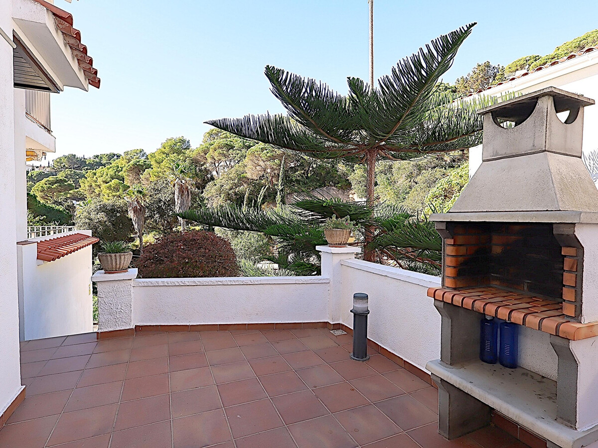 Villa Isamar à Lloret de Mar : piscine privée, 200 m de la plage - Photo 5