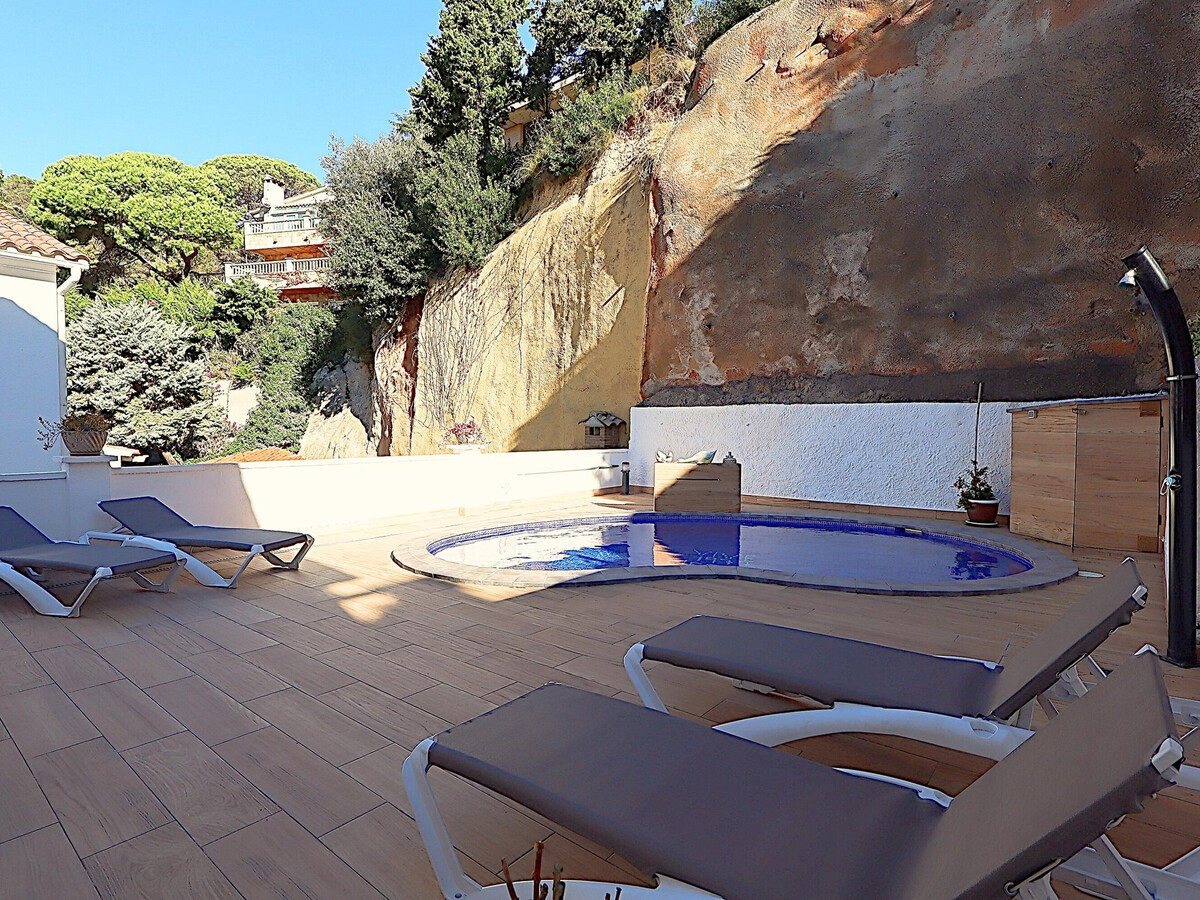 Villa Isamar à Lloret de Mar : piscine privée, 200 m de la plage - Photo 7