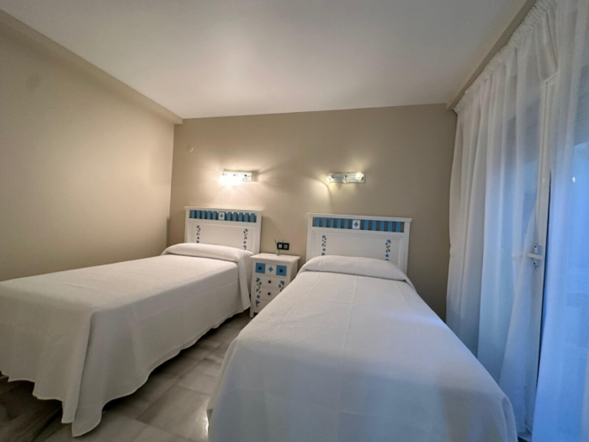 Appartement 3 chambres à Puerto Marina, 2 min de plage - Photo 16