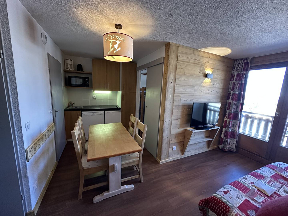 Appartement skis aux pieds, 6 personnes - Plagne Soleil - Photo 2