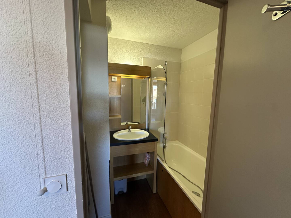 Appartement skis aux pieds, 6 personnes - Plagne Soleil - Photo 6
