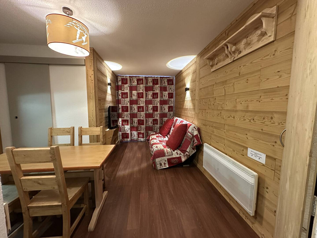 Appartement skis aux pieds, 6 personnes - Plagne Soleil - Photo 9