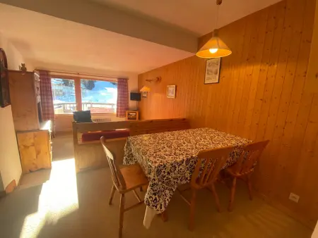 Location appartement à La Tania, Appartement calme avec vue, internet et parking