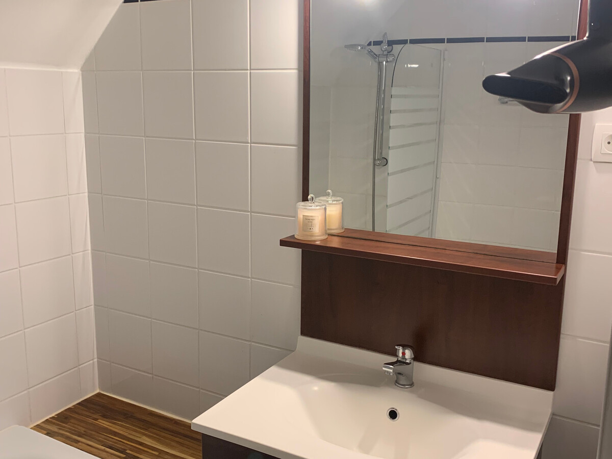 T2 rénové La Roche-Posay, 200m des Thermes - Photo 8