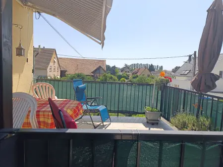 Location appartement à Jebsheim, Gîte confortable avec terrasse et parking à Jebsheim