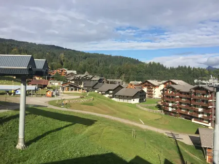 Duplex 4 pièces 8 personnes, pieds des pistes à Morillon 1100 : photo 10