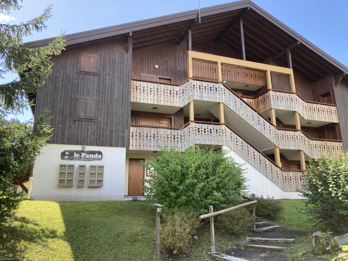 Appart 3 pièces rénové aux Carroz, 2 chambres, terrasse et garage - Photo 20