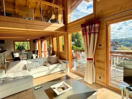 Chalet 5 chambres Jacuzzi aux Carroz d'Arâches : photo 9