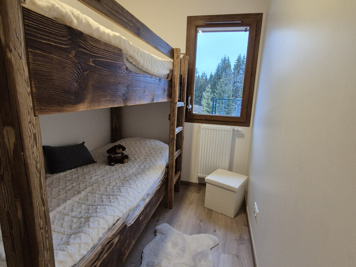 Appartement 2 chambres rez-de-jardin avec parking, Les Carroz - Photo 3