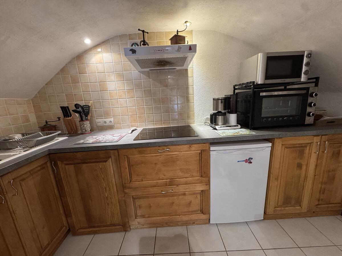 Appartement 5 pers. en chalet rénové aux Carroz - Parking - Photo 2