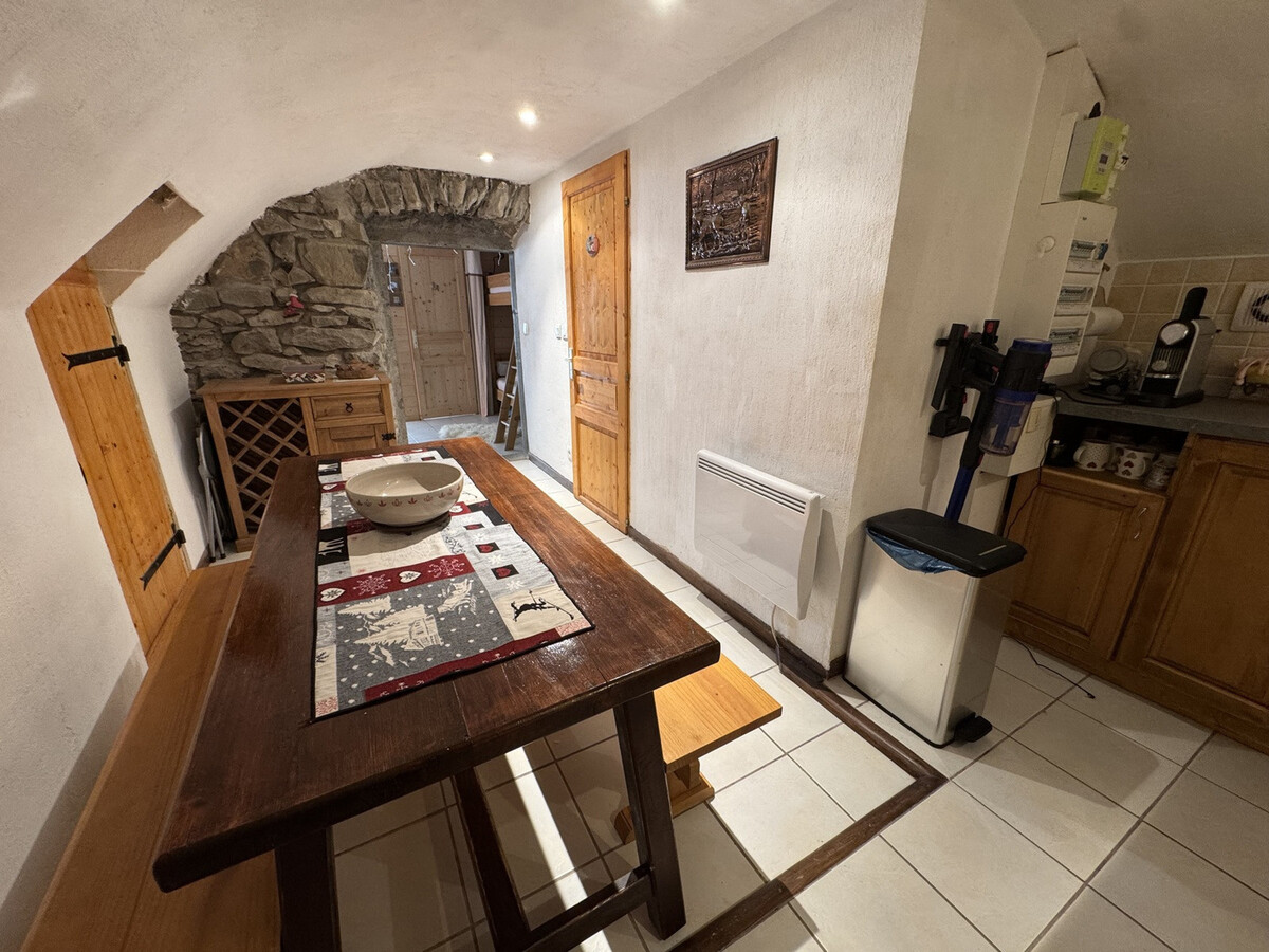 Appartement 5 pers. en chalet rénové aux Carroz - Parking - Photo 13