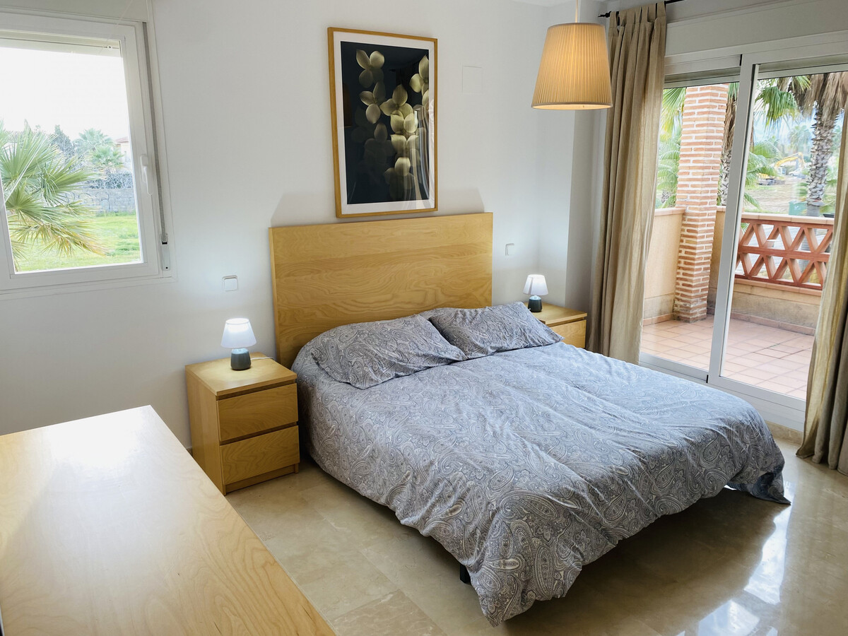 Appartement 3 chambres 148 m² à 300 m de la plage - Photo 4