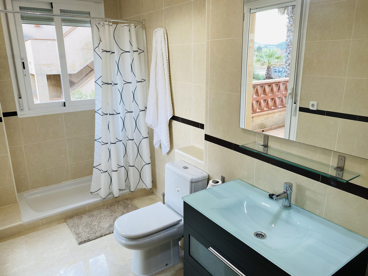 Appartement 3 chambres 148 m² à 300 m de la plage - Photo 13