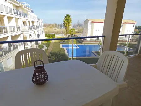 Location appartement à Oliva, Charmant appartement à Oliva, proche plage, idéal pour famille avec animaux