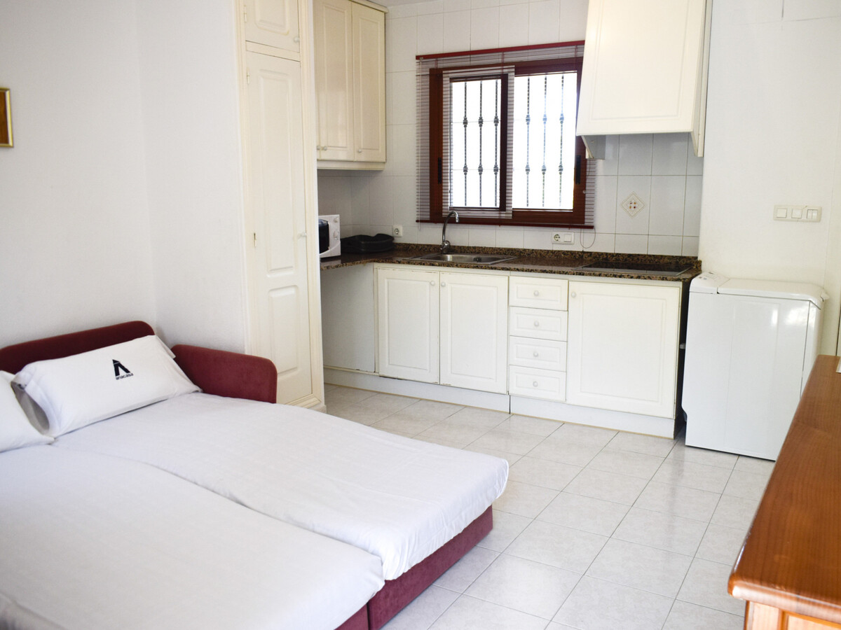 Appartement 1 chambre Denia, 350 m plage + piscine - Photo 12