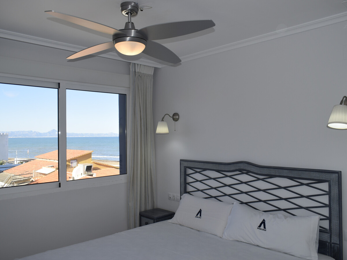 Appartement 2 chambres avec vue mer à Denia - Photo 4