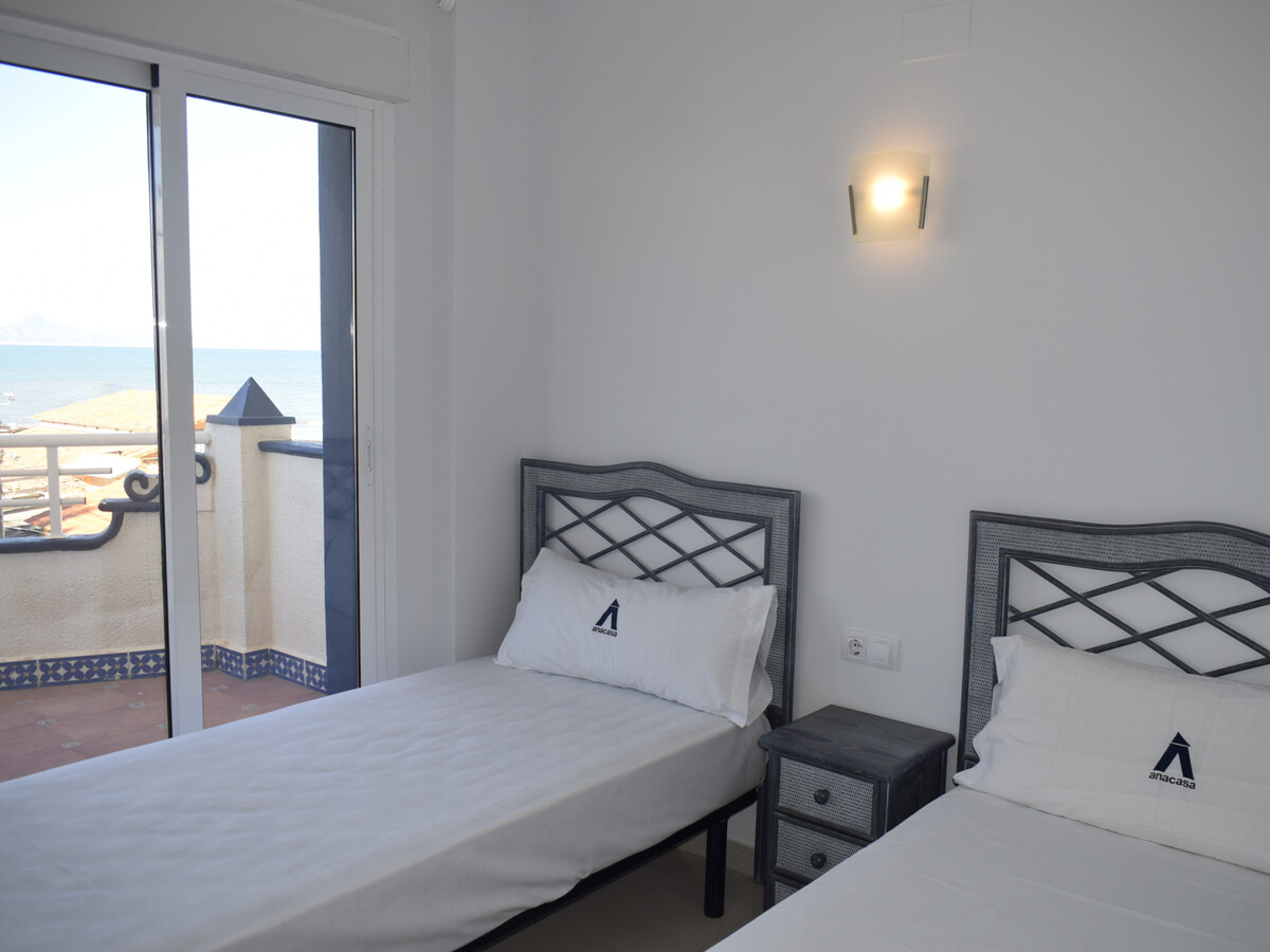 Appartement 2 chambres avec vue mer à Denia - Photo 13