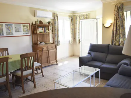 Villa spacieuse à Oliva Nova pour 8 pers., proche plage et golf, animaux acceptés - Photo 6