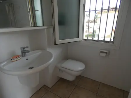 Villa spacieuse à Oliva Nova pour 8 pers., proche plage et golf, animaux acceptés - Photo 27