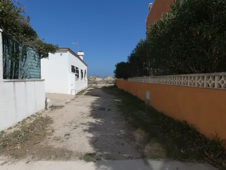 Charmante maison à 50m de la plage pour 6 personnes avec climatisation et parking privé - Photo 27