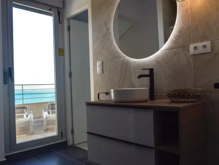 Appartement 65m² vue mer à 10m de la plage Almadrava : photo 31