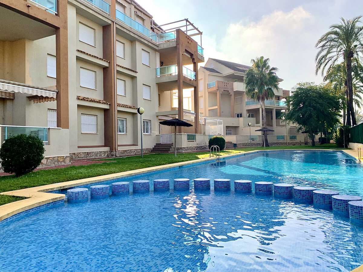 Appartement 2 chambres à 300 m de la plage, piscine - Photo 5
