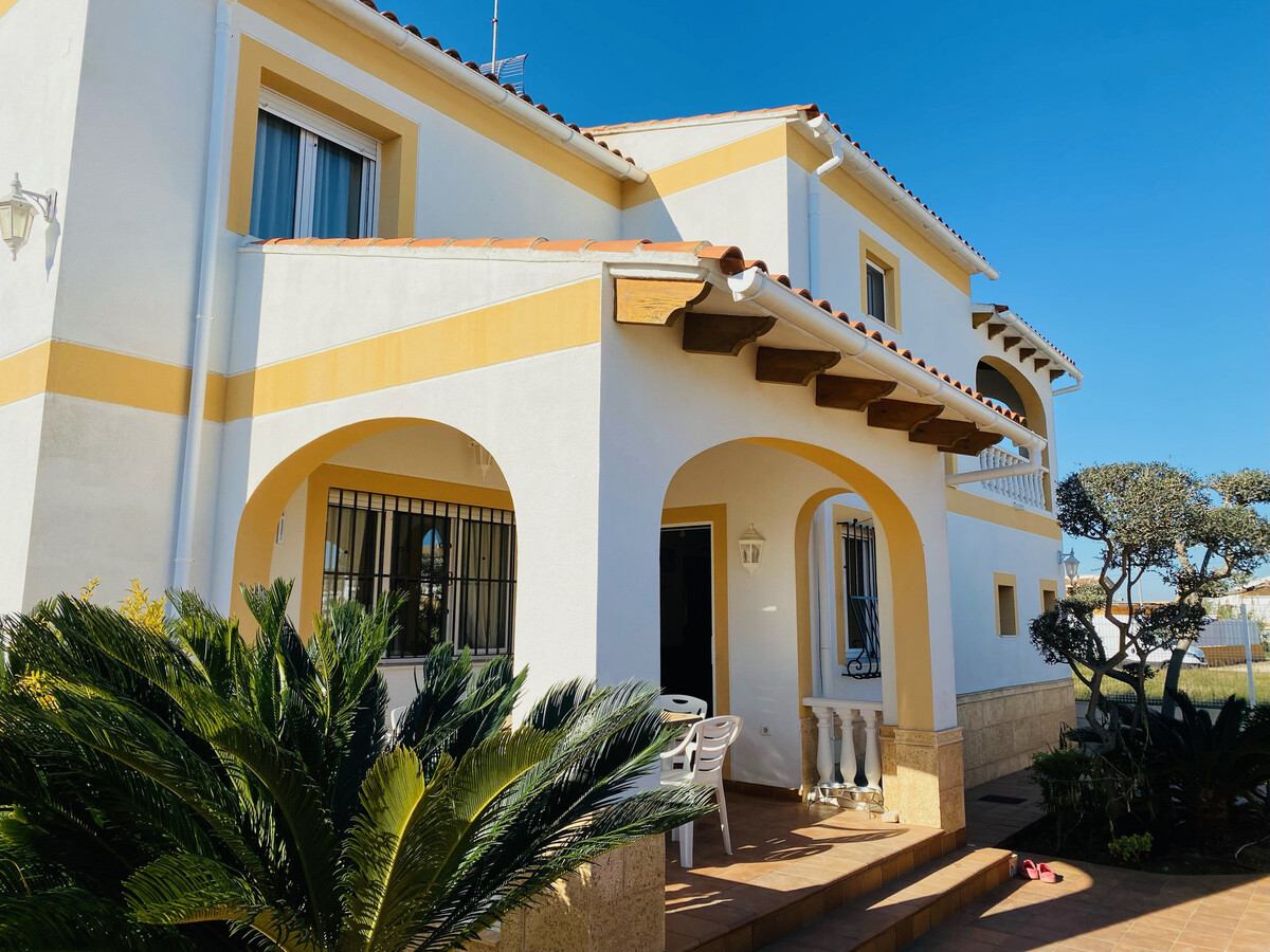Villa 138 m² Oliva, 8 pers., piscine privée et jardin - Photo 1