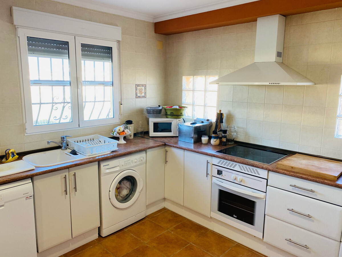 Villa 138 m² Oliva, 8 pers., piscine privée et jardin - Photo 4