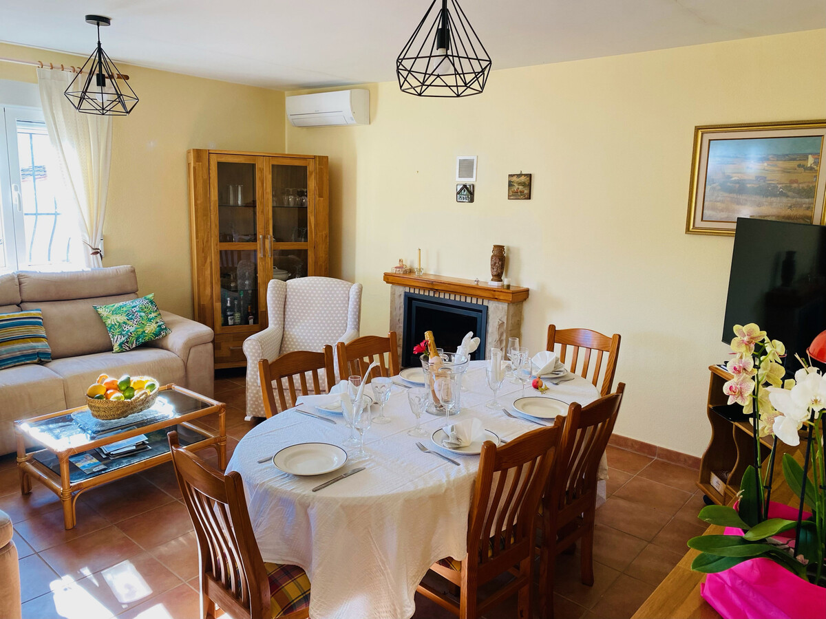 Villa 138 m² Oliva, 8 pers., piscine privée et jardin - Photo 6