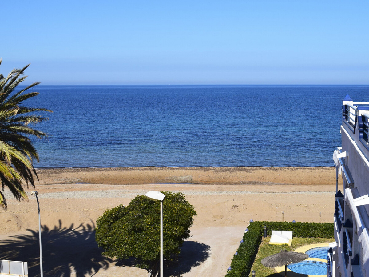 Penthouse 60 m² à 10 m de la plage, piscine commune - Photo 6