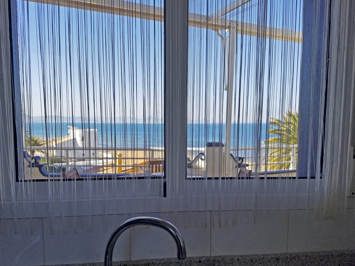 Penthouse 60 m² à 10 m de la plage, piscine commune - Photo 16