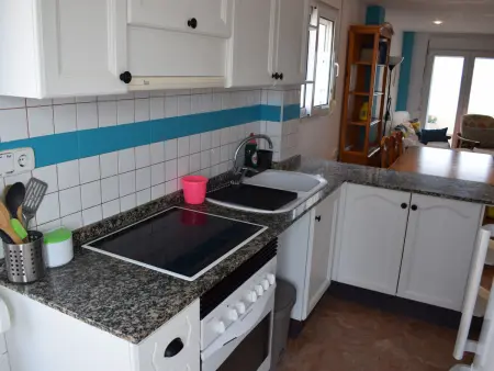 Appartement 6 pers. à 100 m de la plage, piscine commune : photo 16