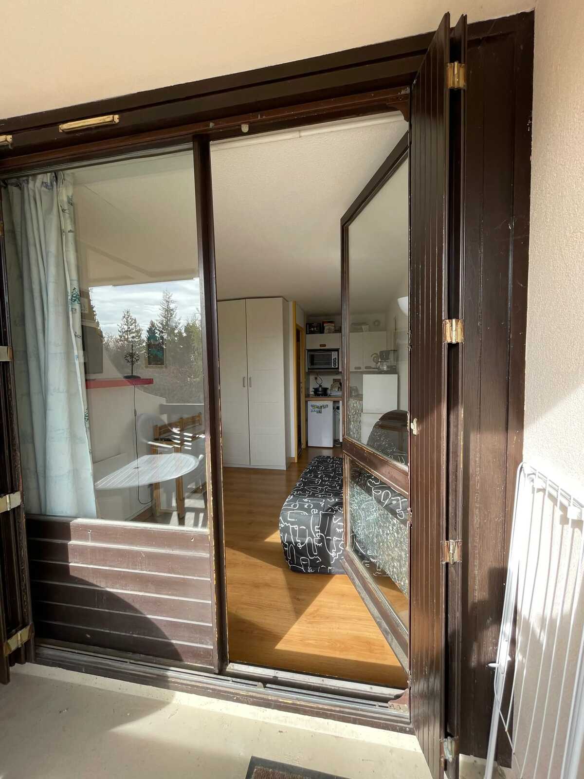 Studio 19m² vue montagne, terrasse et parking à Font-Romeu - Photo 11