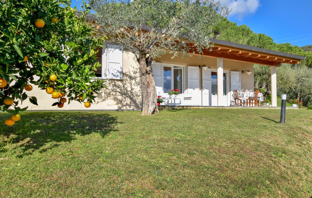 Maison avec piscine privée à Massarosa, vue sur le lac - Photo 1
