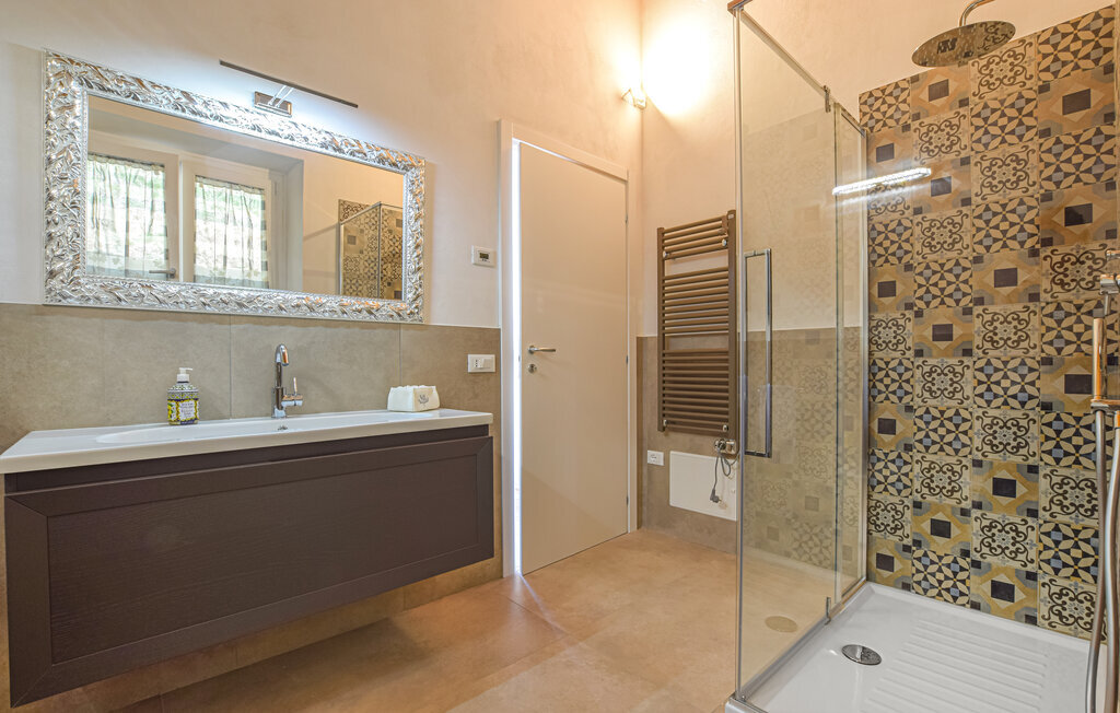 Maison avec piscine privée à Massarosa, vue sur le lac - Photo 25