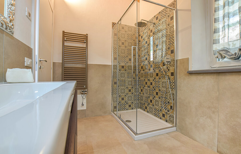 Maison avec piscine privée à Massarosa, vue sur le lac - Photo 26