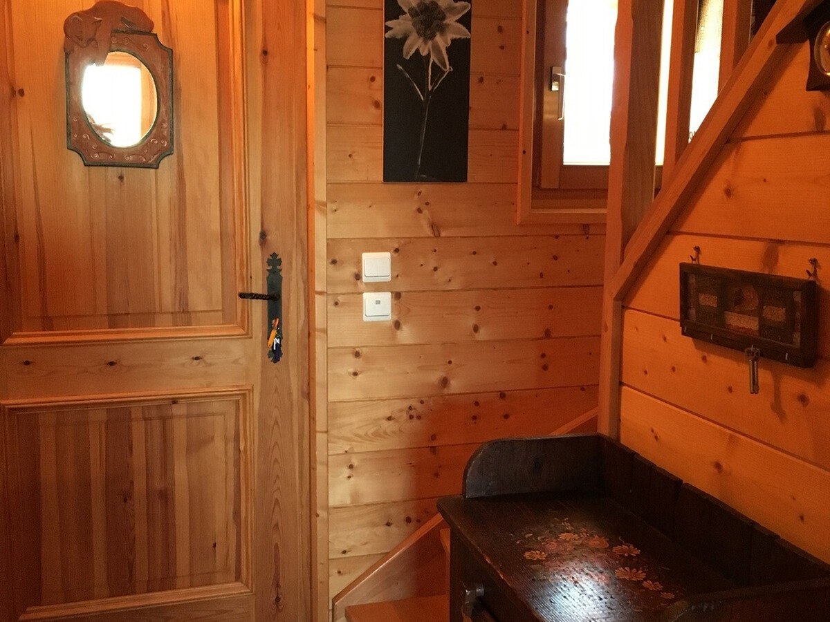 Chalet 5 chambres aux Carroz avec parking couvert - Photo 8