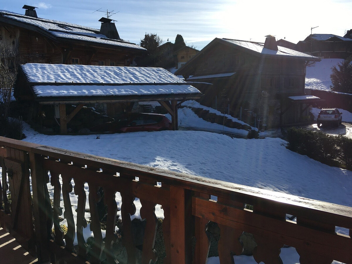 Chalet 5 chambres aux Carroz avec parking couvert - Photo 25