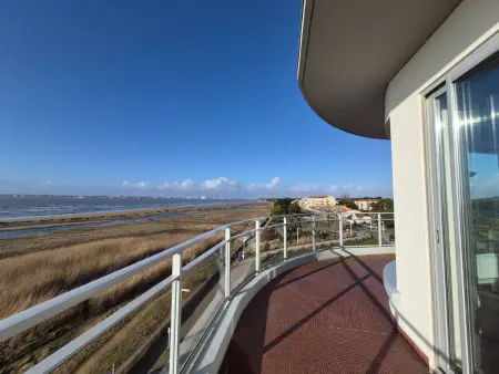 Le Cap Marin : Appartement face mer 4 pers, parking : photo 9