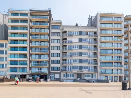 Appartement vue mer frontale au centre de Middelkerke : photo 2