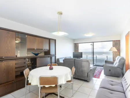 Location appartement à Middelkerke, Appartement avec vue frontale sur la mer parking