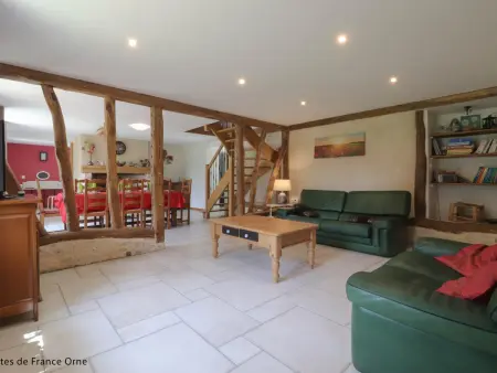 Longère 8 personnes avec jardin et maisonnette enfants : photo 10
