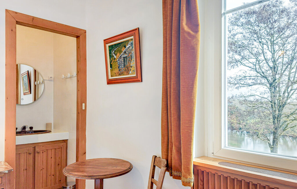 Maison 6 chambres au bord de la rivière, Touvre - Photo 32