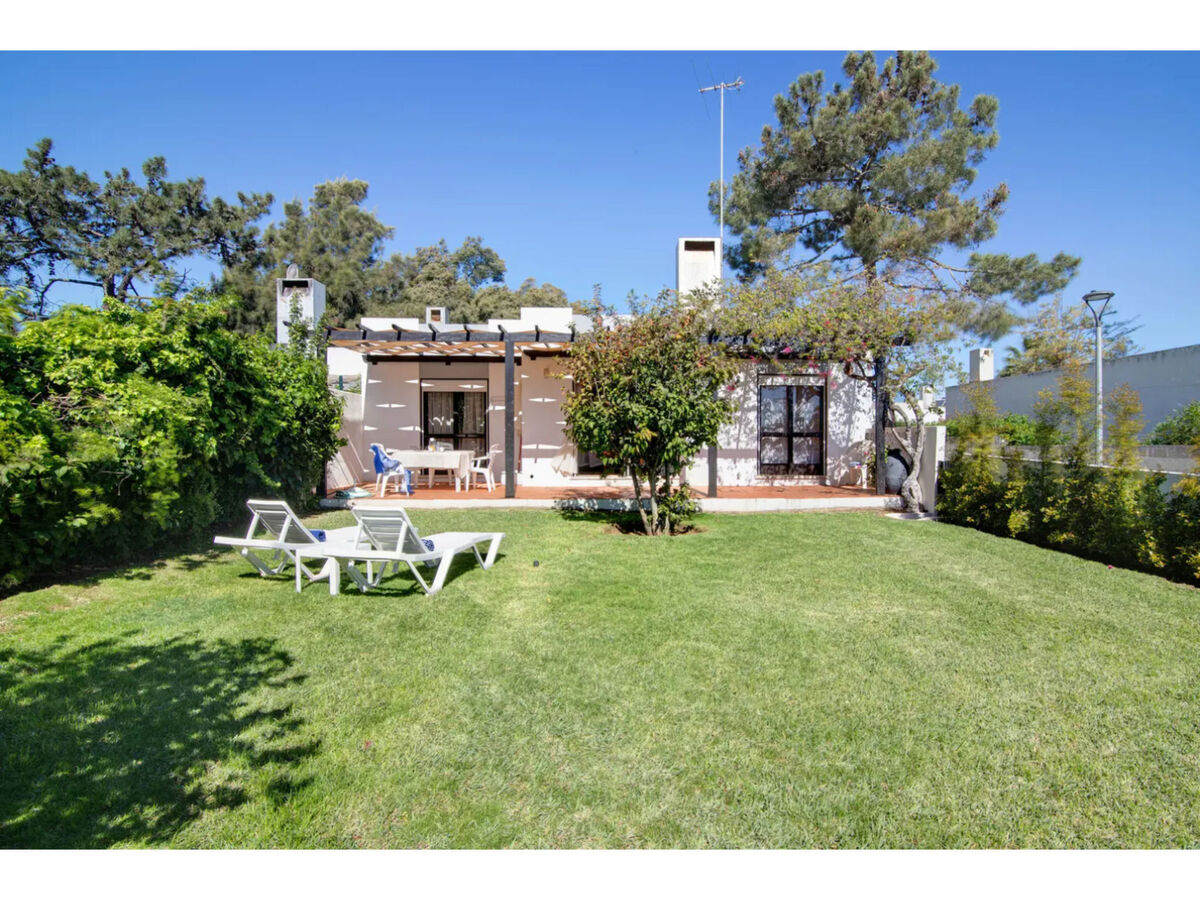 Algarvia – Maison 3 chambres à 700 m de la plage - Photo 1