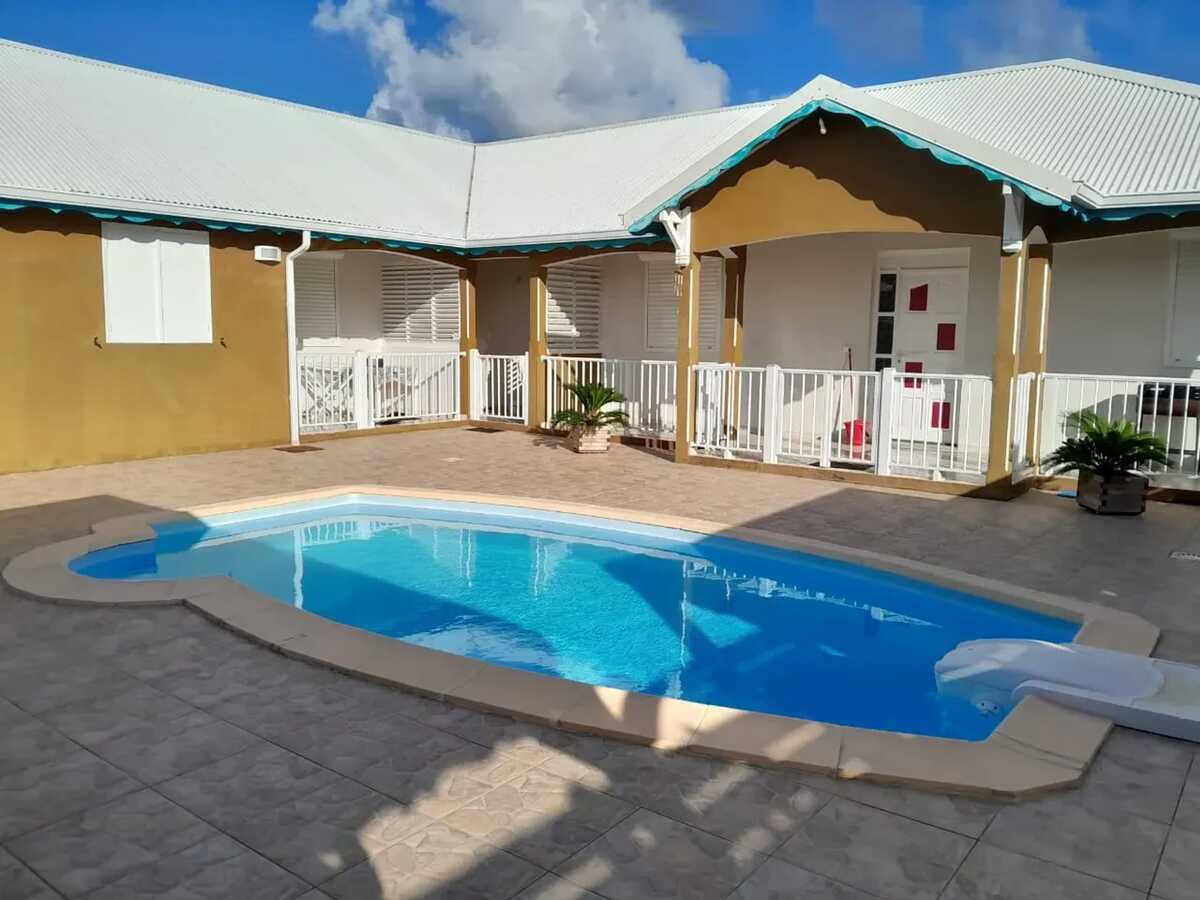 Appartement 70 m² piscine à Saint-François, 4 personnes - Photo 1