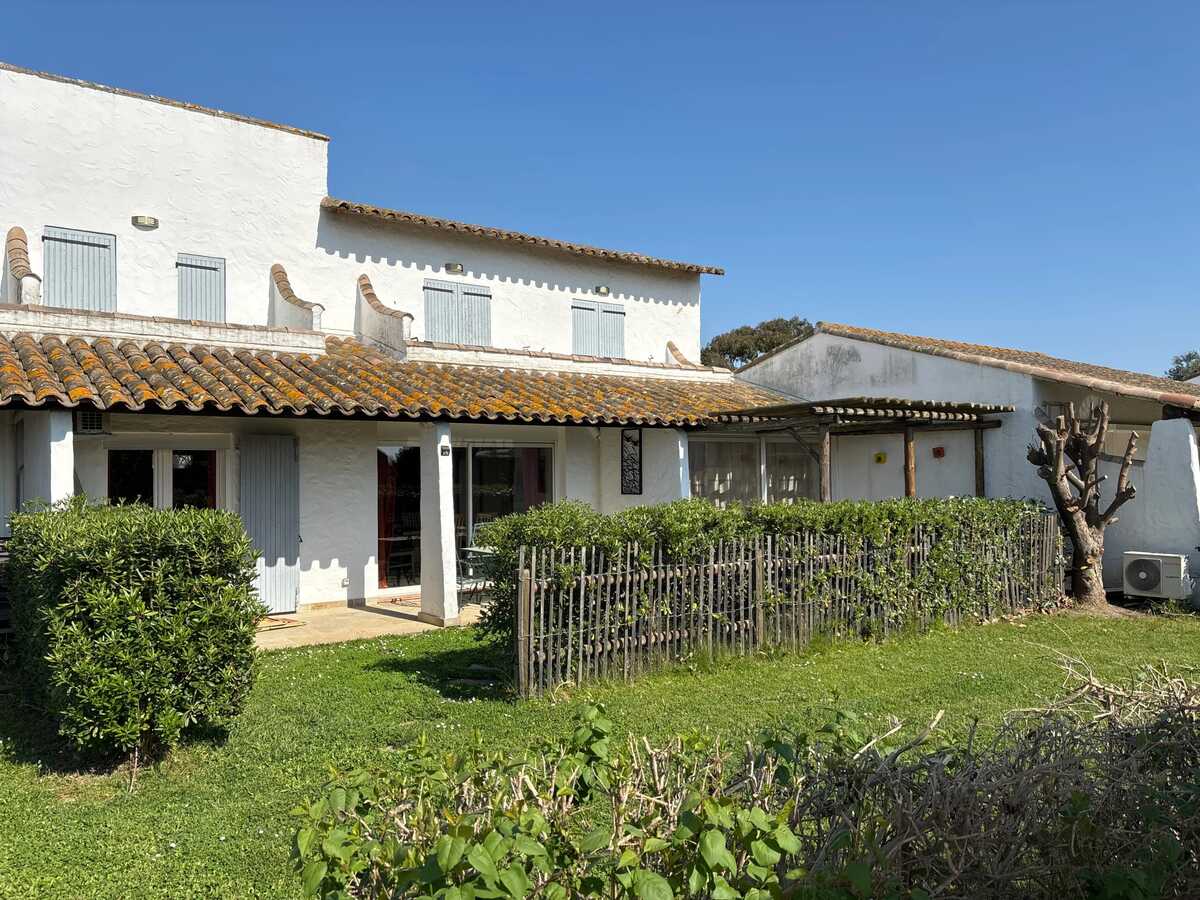 Maison avec piscine partagée à Saintes-Maries-de-la-Mer, 3 chambres - Photo 1
