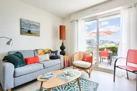 Location appartement à , Appartement à Erquy avec vue imprenable sur la mer
