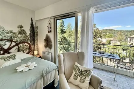 Location appartement à GREOUX LES BAINS