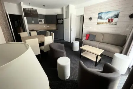 Location appartement à EAUX BONNES, 3 PiÃ¨ces pour 8 Personnes